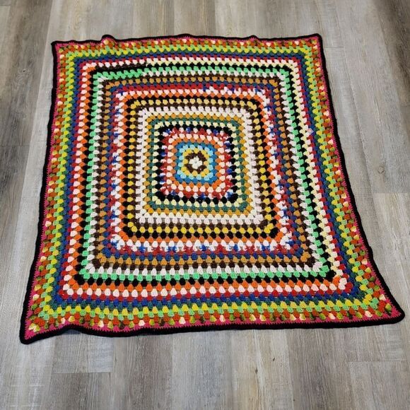Vintage Crochet Afghan Throw Blanket - Picture 2 of 3
